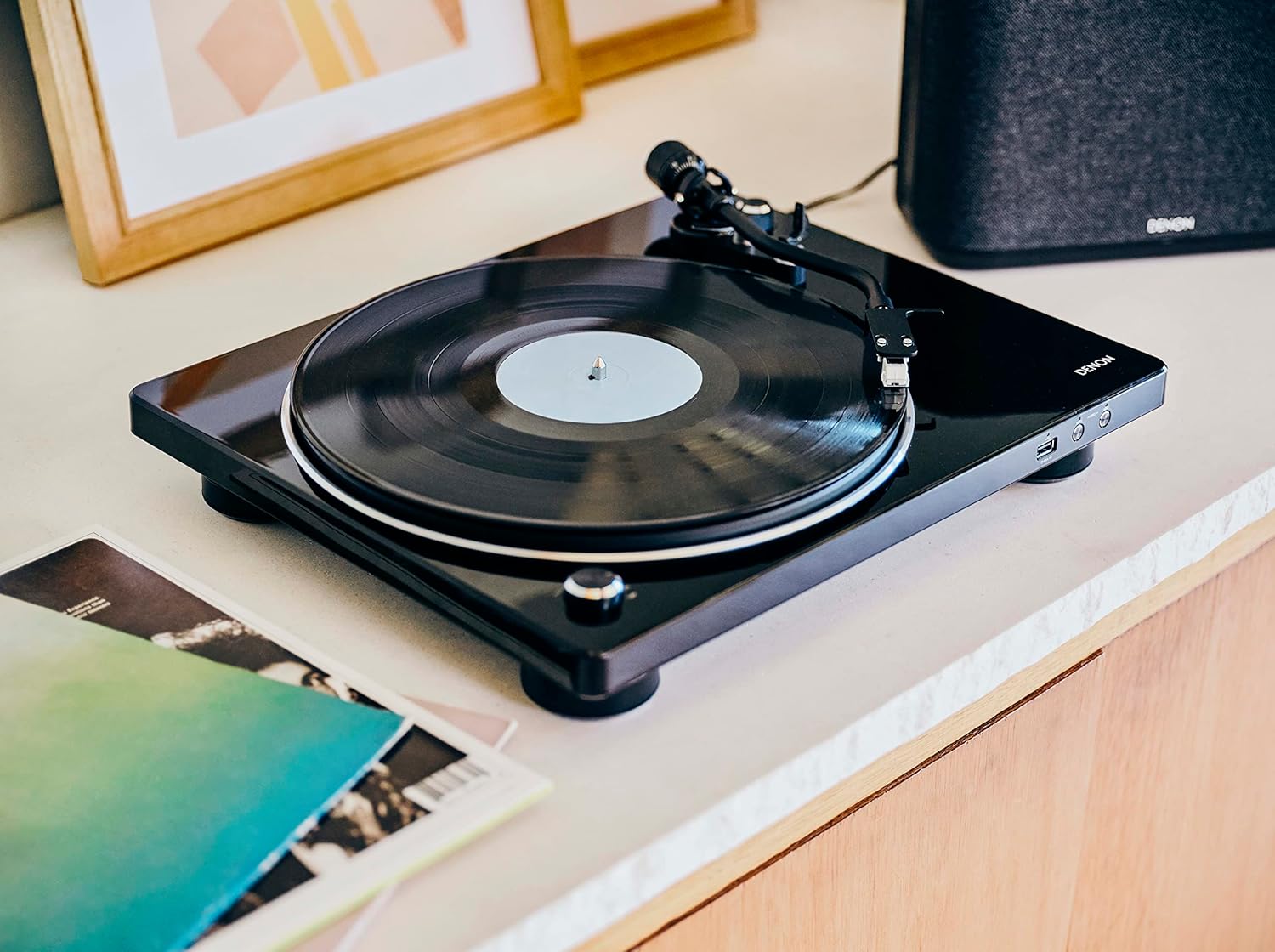 USB Record Player Turntable with Belt-Drive, S-Shaped Tonearm, Phono