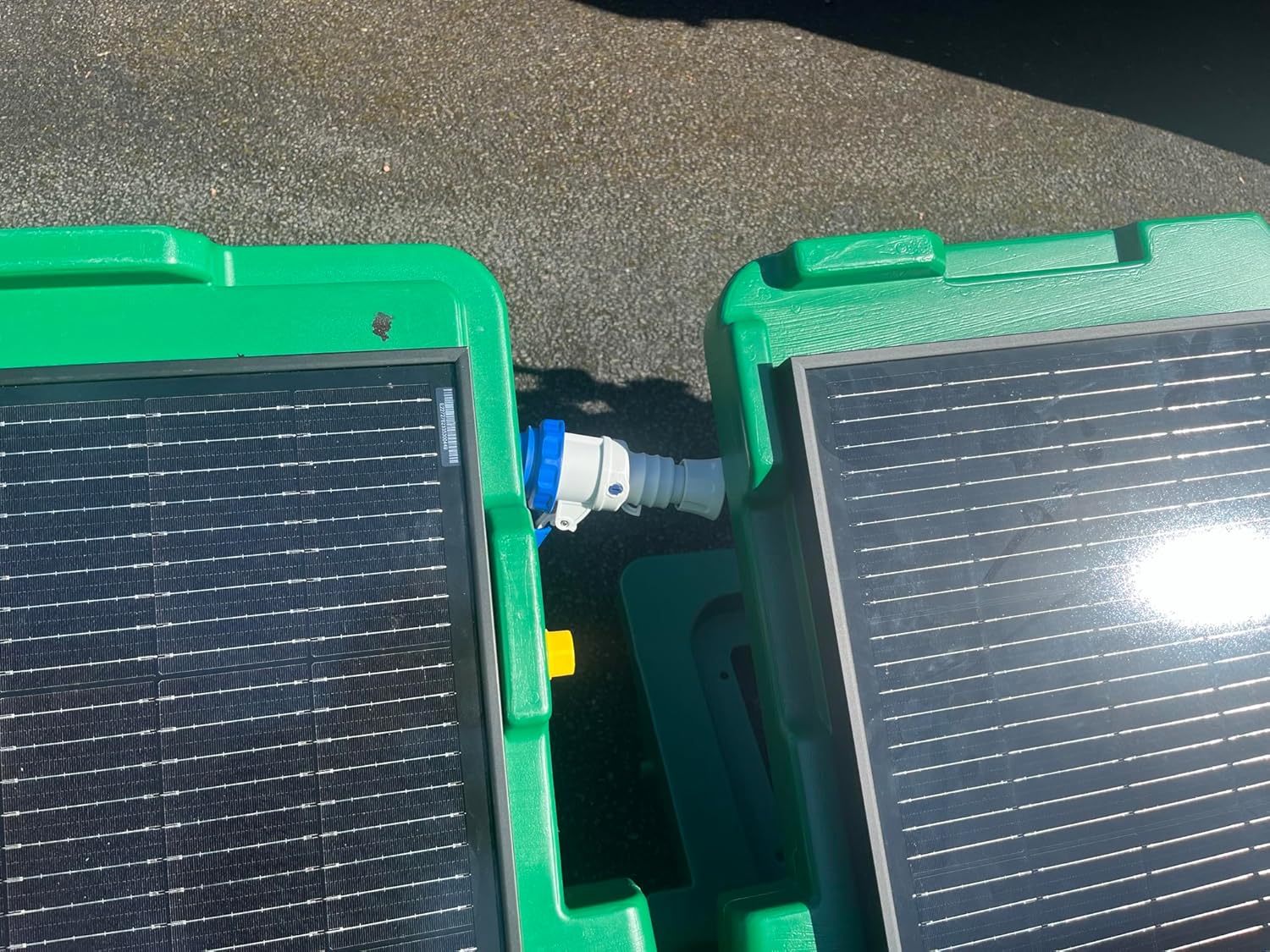 Plug In Modular Solar Panel Unit Home Energy Saver Outdoor Socket UK