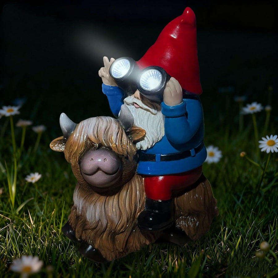 Solar Gnome Highland Cow Statue Garden Decor Outdoor LED