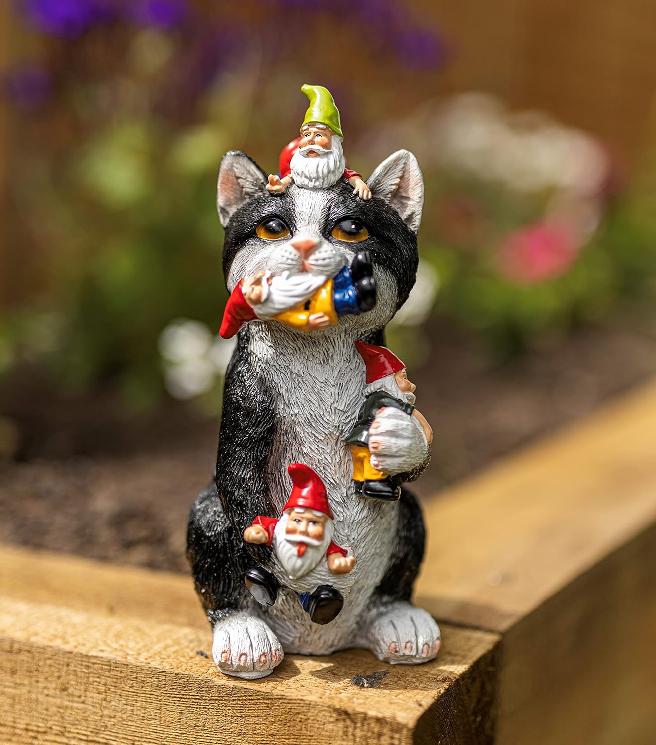 Funny Cat Eating Gnomes Statue Resin Garden Ornament Outdoor Decor