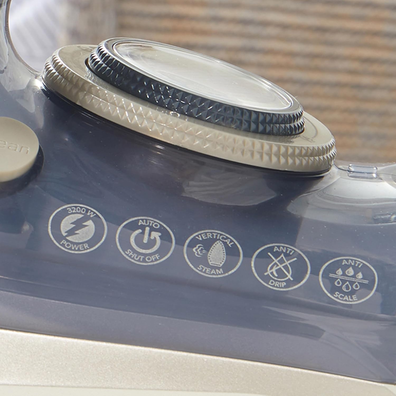 3200W Steam Iron 200g Steam Boost Ceramic Soleplate 320ml Tank