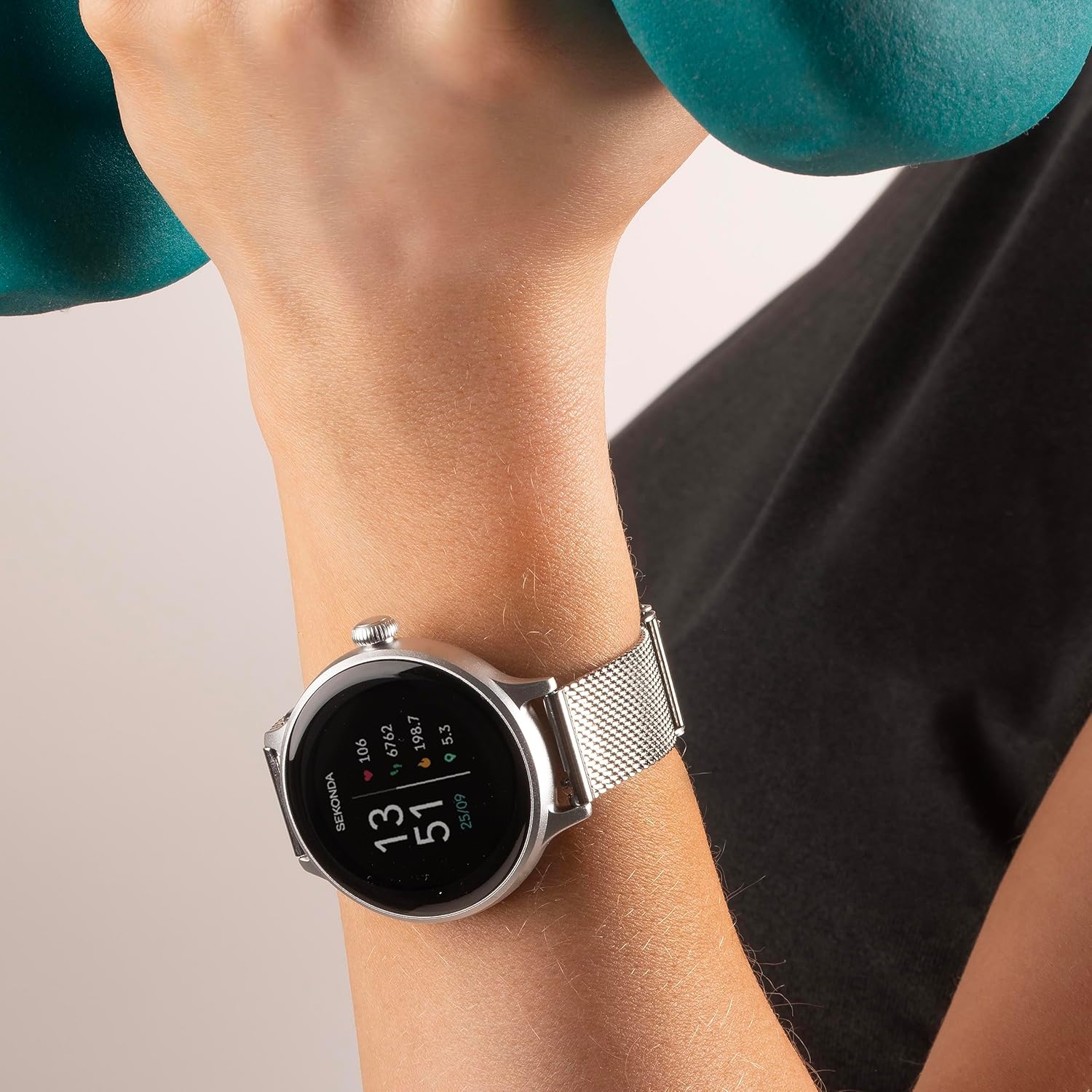 40mm Silver Smart Watch Stainless Steel Fitness Tracker