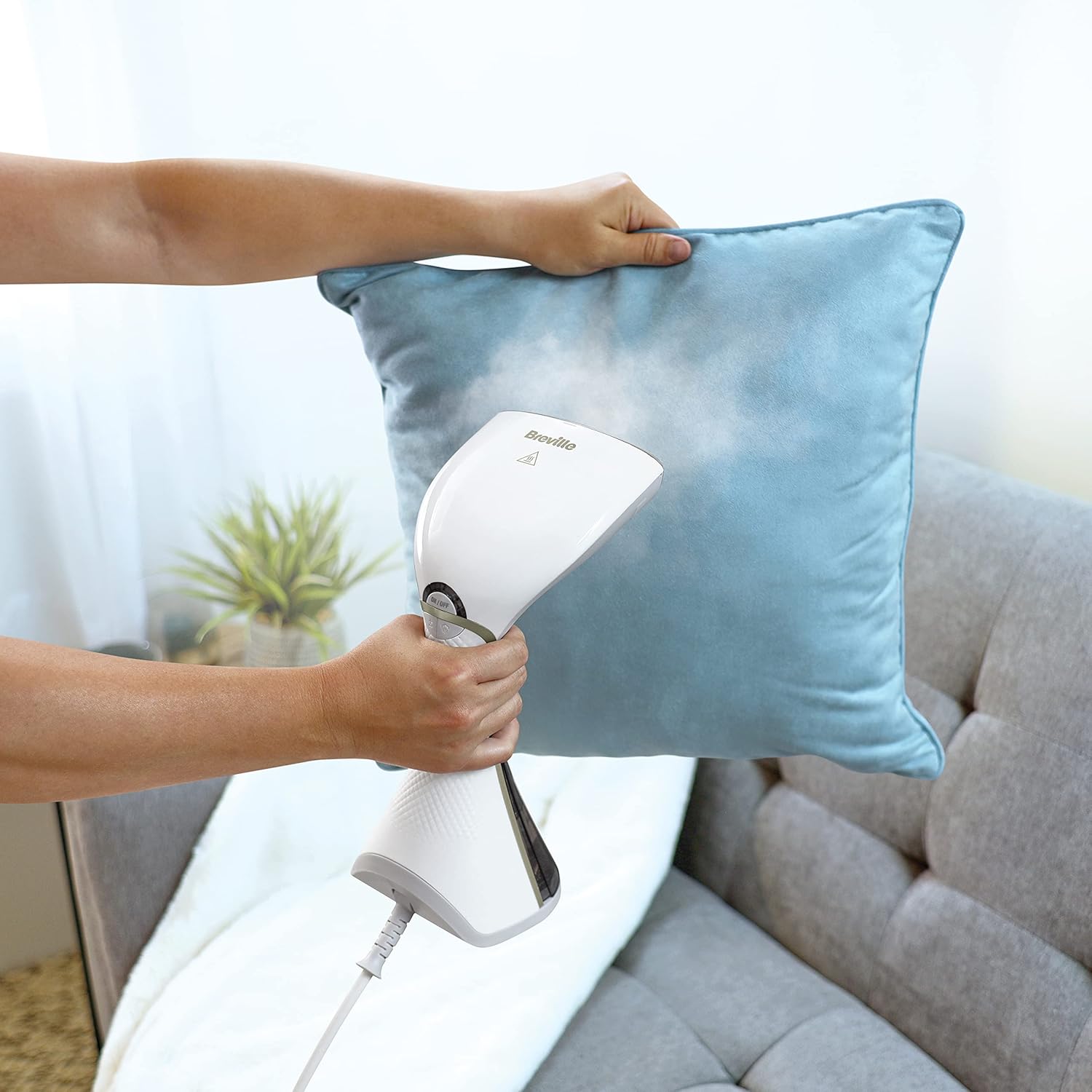 1500W Handheld Garment Steamer Fast Heat Portable Clothes Iron