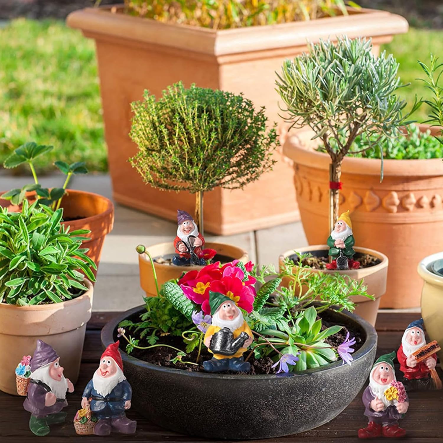 7Pcs Mini Garden Gnomes Set Fairy Micro Landscape Resin Decor
