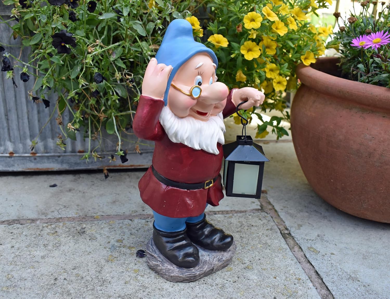 Glow in Dark Garden Gnome Solar Lantern Resin Outdoor Statue 31cm