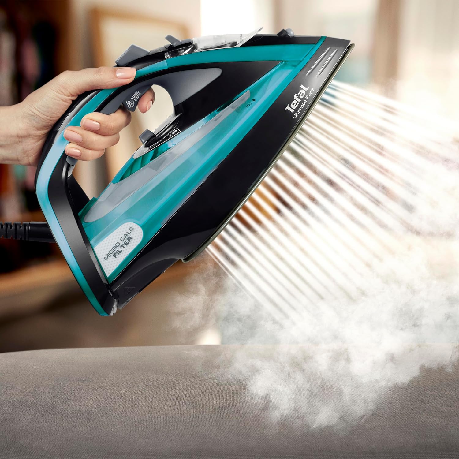 Powerful Steam Iron 3200W Durilium Soleplate Micro Calc Filter