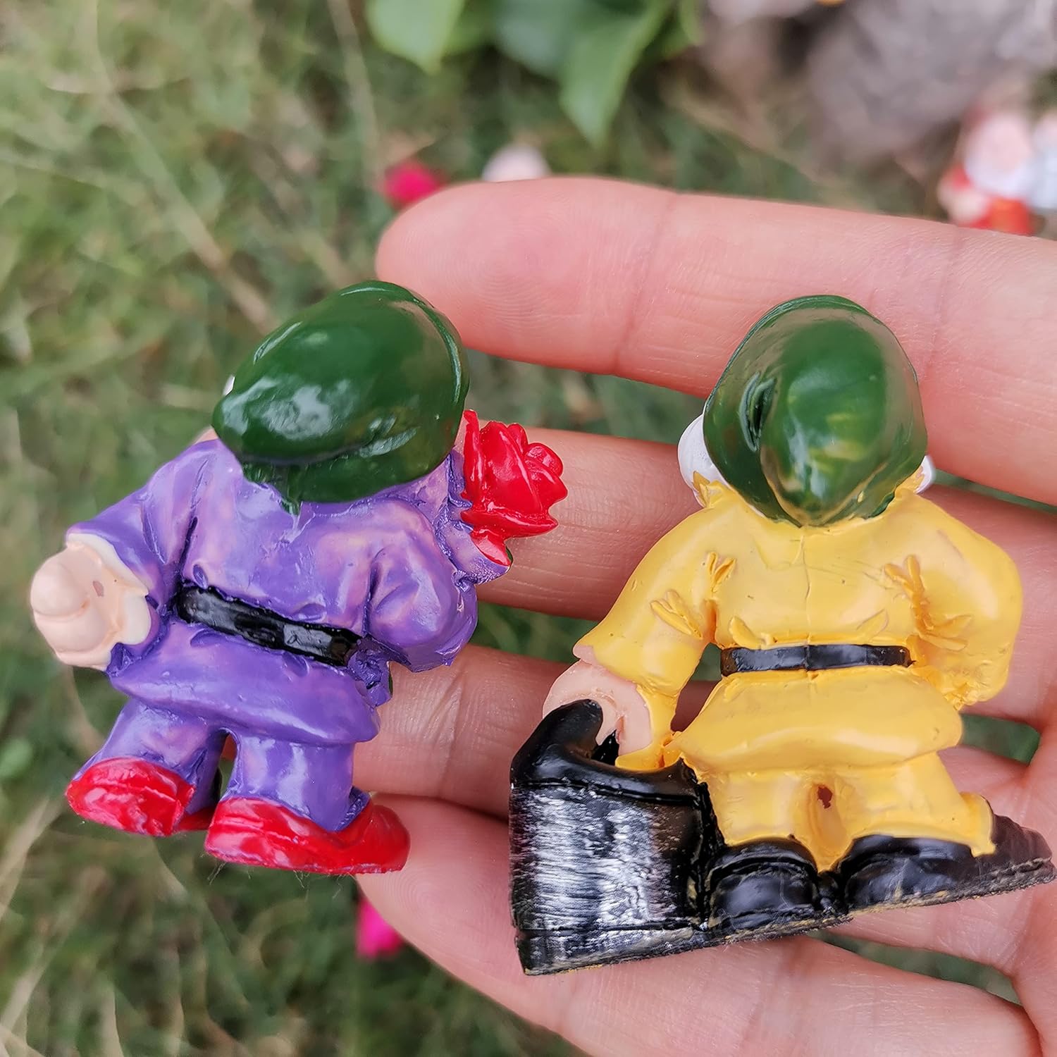 6Pcs Mini Garden Gnomes Resin Fairy Decor Small Outdoor Set