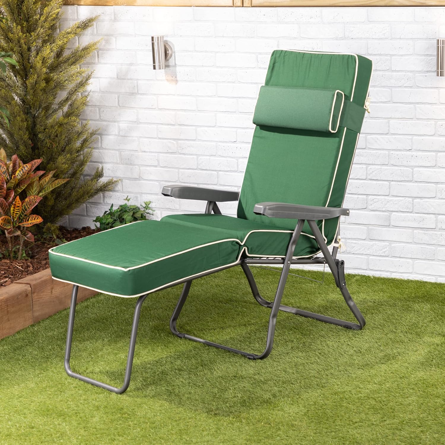 Reclining Sun Lounger with Cushion 5 Position Green Foldable