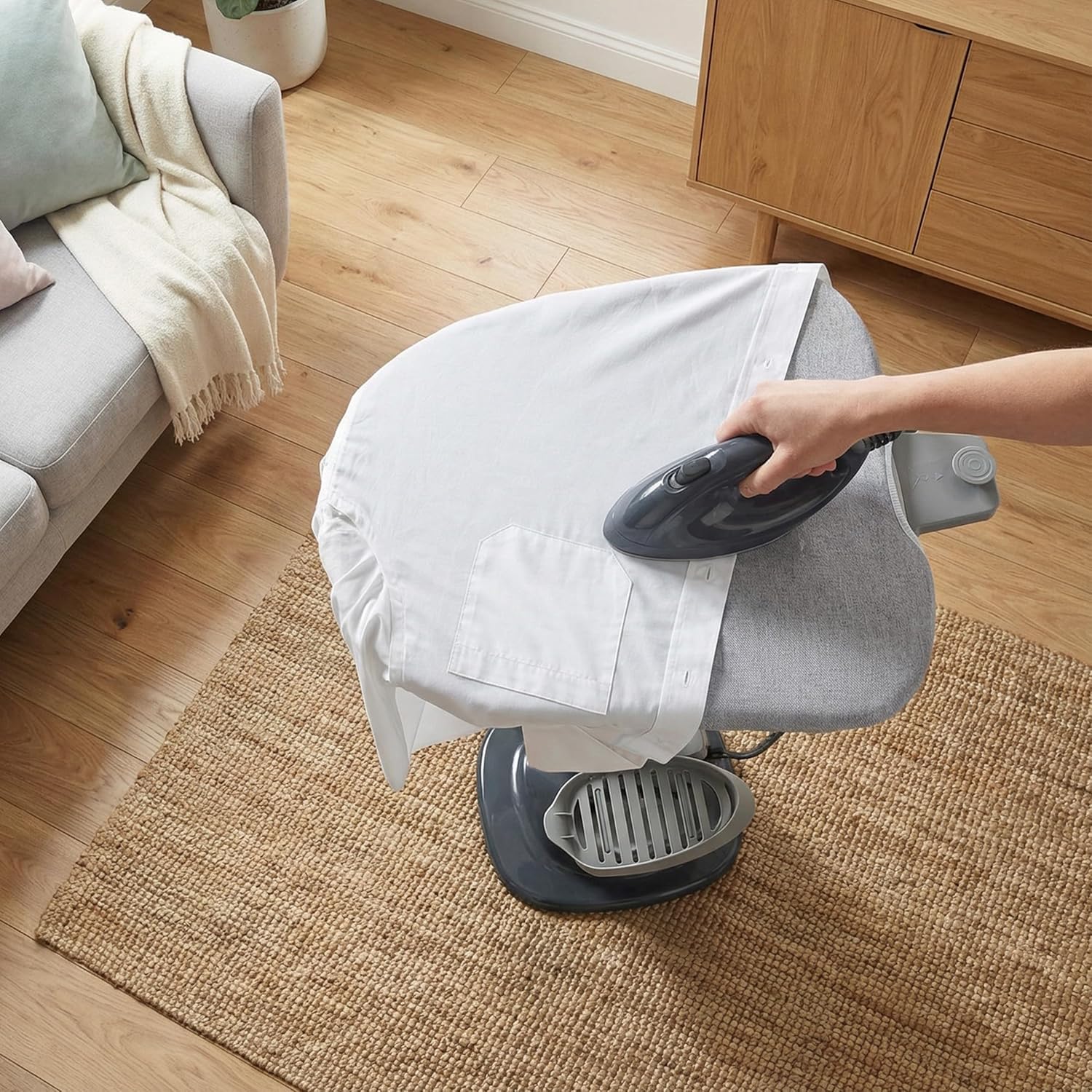 Upright Garment Steamer 2180W Iron Board 1.5L Tank 5 Modes