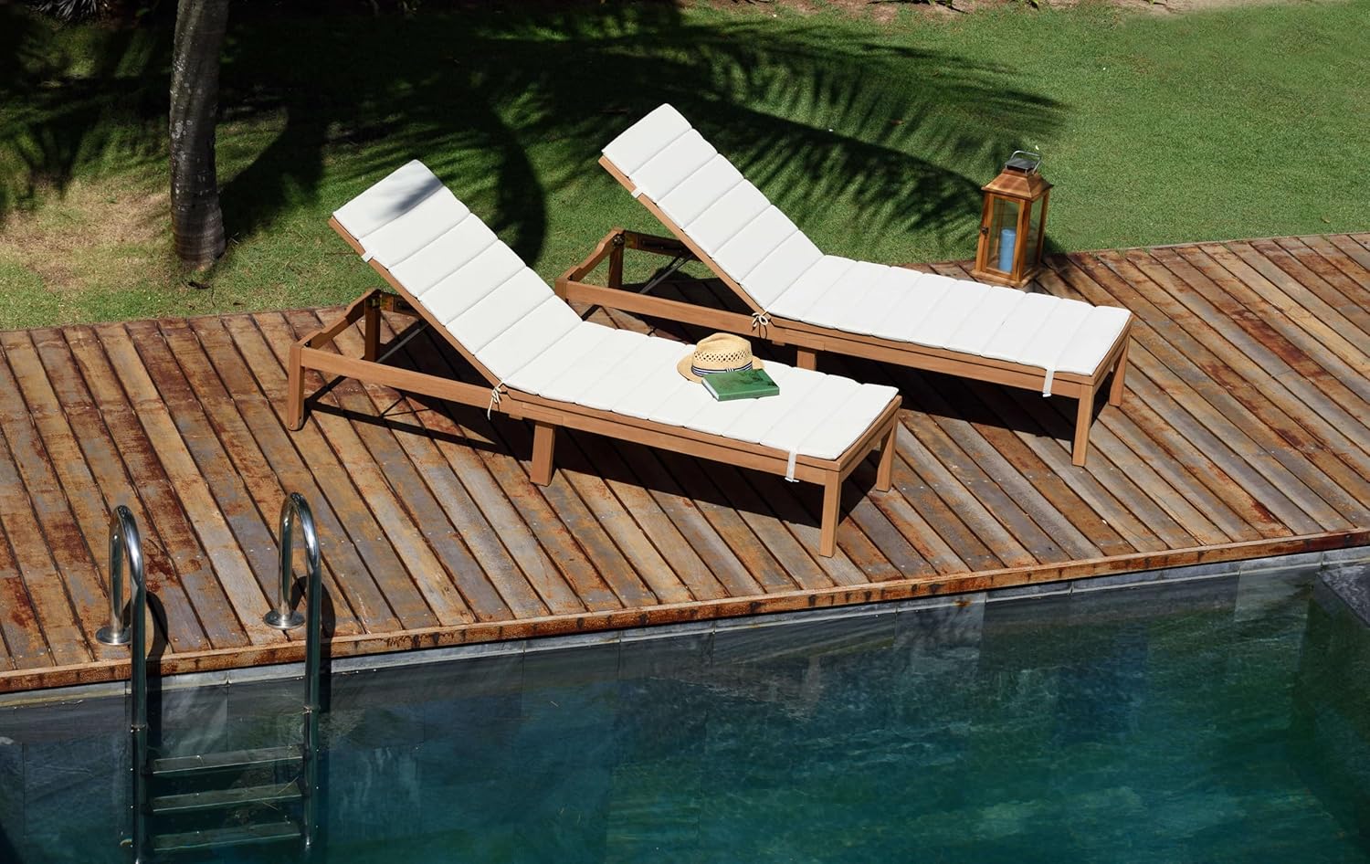 Wooden Patio Chaise Lounger with Grey Cushion Teak Finish