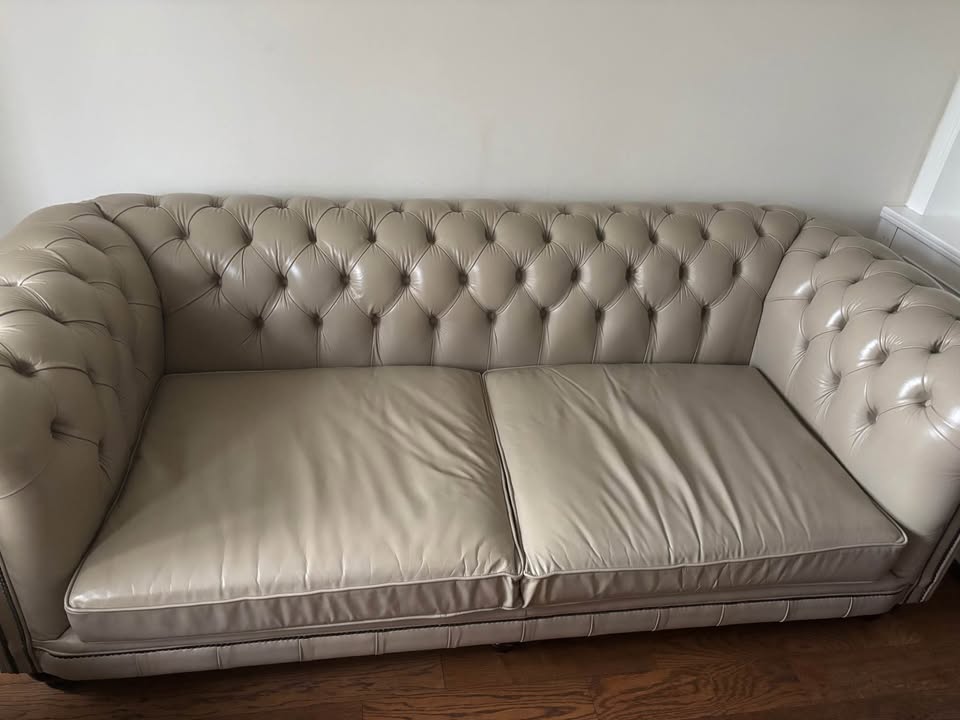 Large Beige Leather Chesterfield 3 Seater Sofa (PTP)