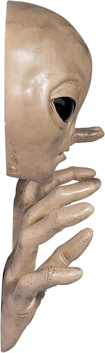 Alien Wall Sculpture Plaque 33cm 3D Head & Hands Decor - Kwikley