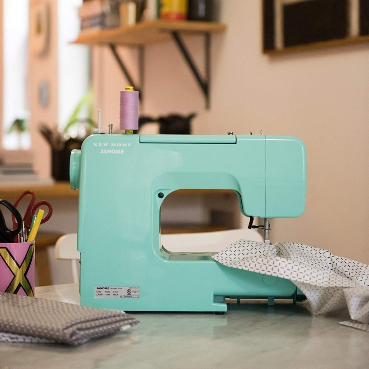 Beginner Sewing Machine 15 Stitches Metal Frame Free Arm Electric - Kwikley