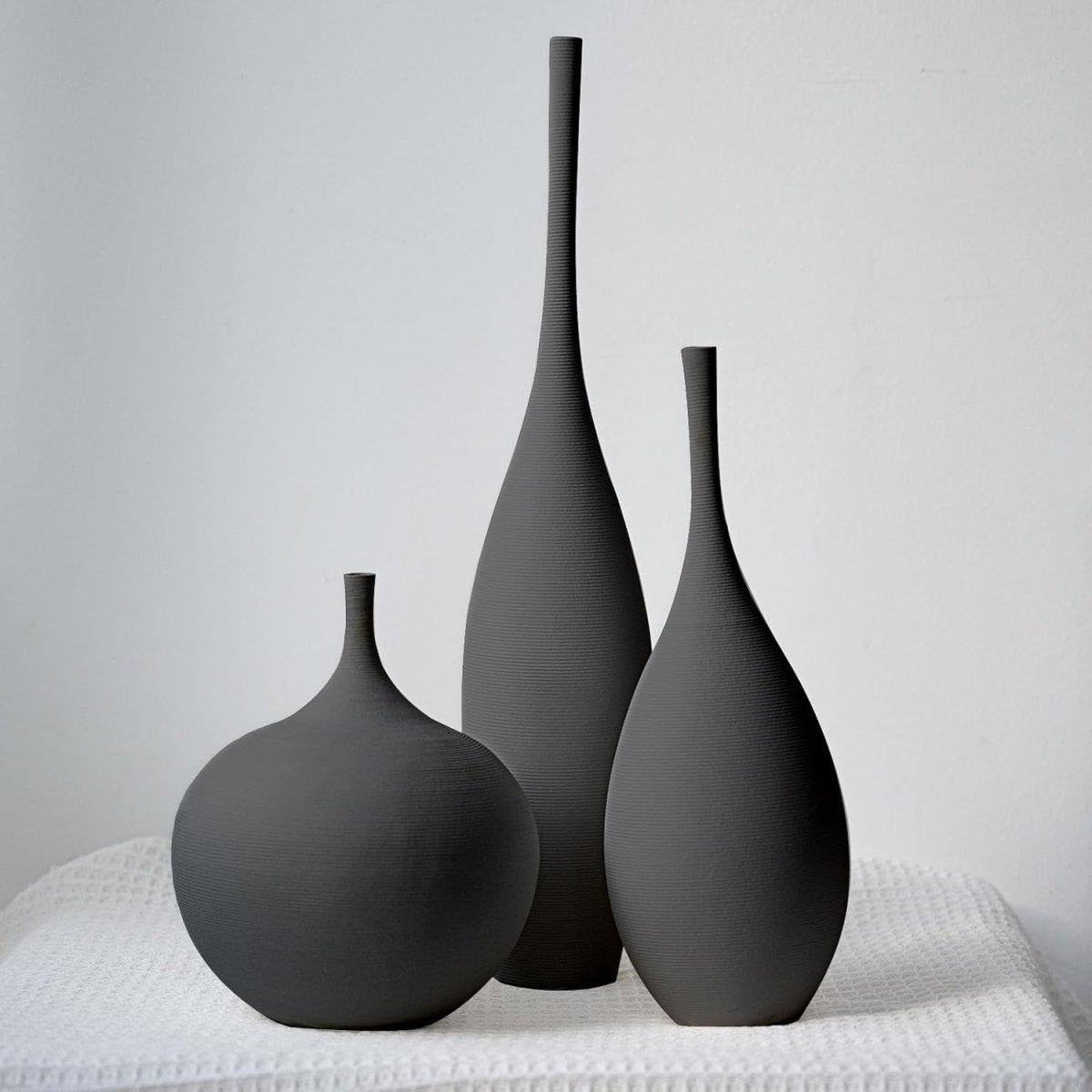 Black Ceramic Vase Set of 3 Minimalist Modern Decor Pampas Table Display - Kwikley