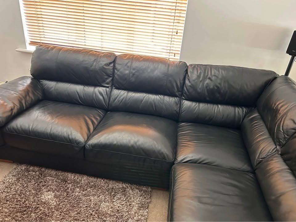 Black Puffy Luxe Leather L - Shape Sofa Corner Sofa (PTP) - Kwikley