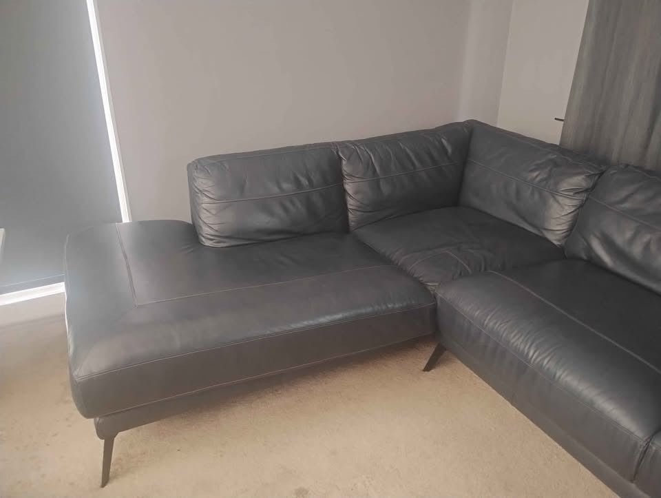 Blueish Black Leather Corner Sofa (PTP) - Kwikley
