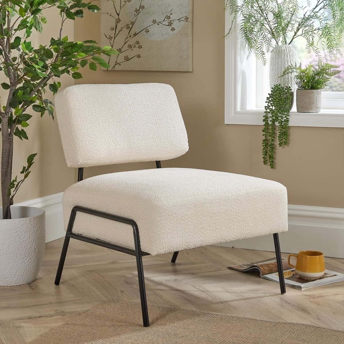 Boucle Accent Chair Cream Lounge Seat Black Metal Legs - Kwikley
