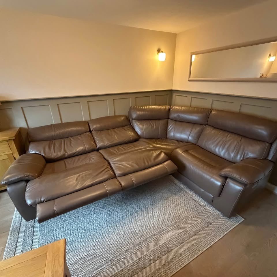 Brown Large Leather Power Recliner (PTP) - Kwikley