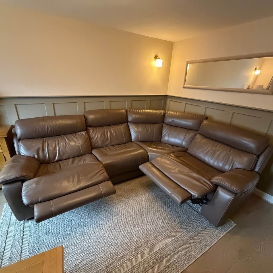 Brown Large Leather Power Recliner (PTP) - Kwikley