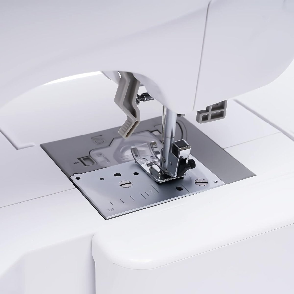 Computerized Embroidery Sewing Machine LCD Touch Screen USB 75 Designs - Kwikley