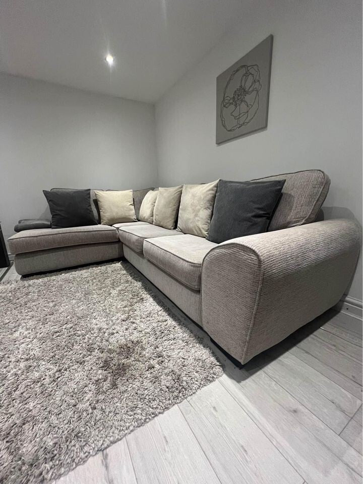 Contemporary Grey Fabric Corner Sofa (PTP) - Kwikley