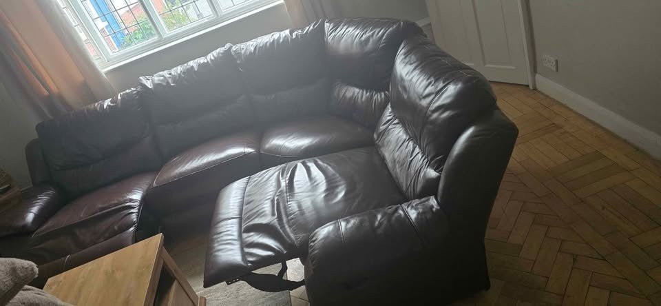 Cosy Deep Relax Brown Leather Corner Sofa Recliner (PTP) - Kwikley
