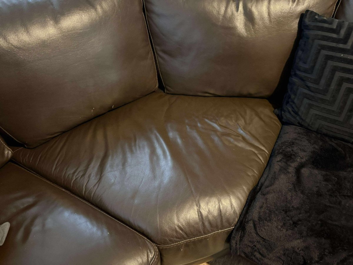 Dark brown Leather Corner Sofa + Armchair (PTP) - Kwikley