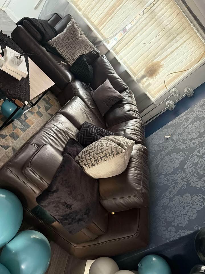 Dark brown Leather Corner Sofa + Armchair (PTP) - Kwikley