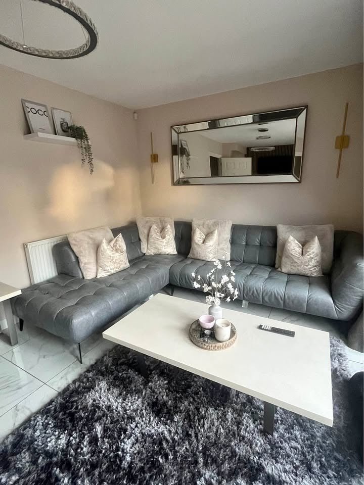 Deep Grey Cosy Leather Corner Sofa (PTP) - Kwikley