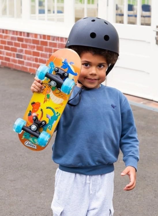 Dragon Skateboard 17 Inch Kids LED Flashing Wheels Beginner Board - Kwikley
