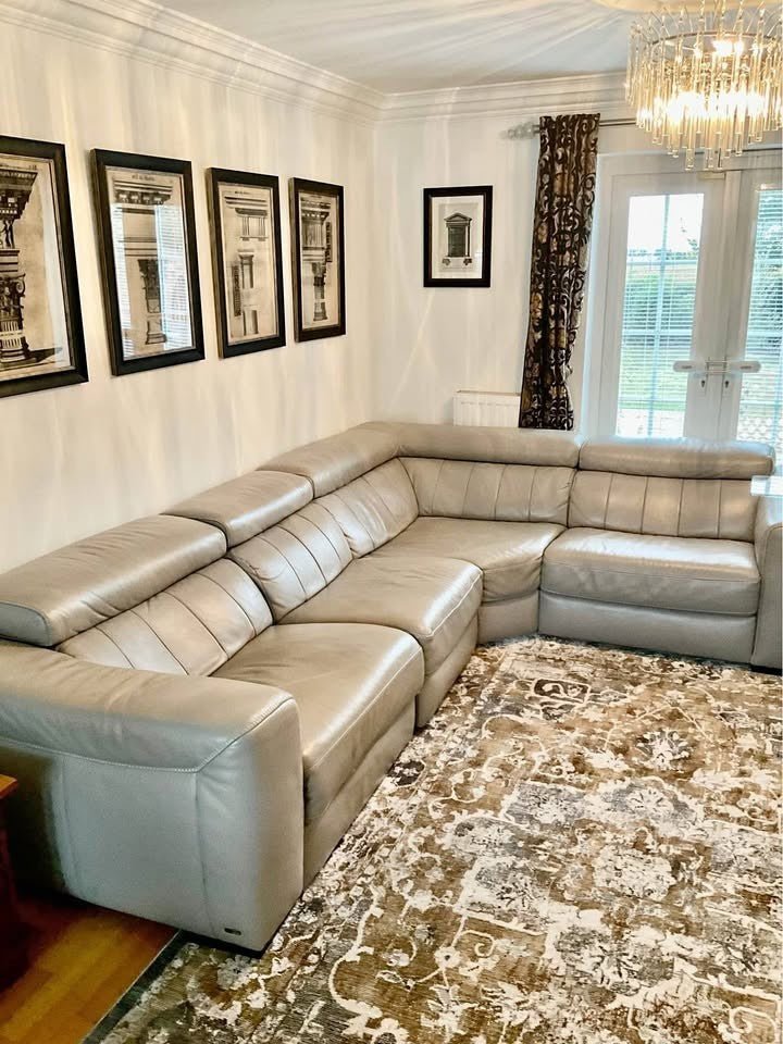 Dreamish Taupe Natuzzi Leather Corner Sofa (PTP) - Kwikley
