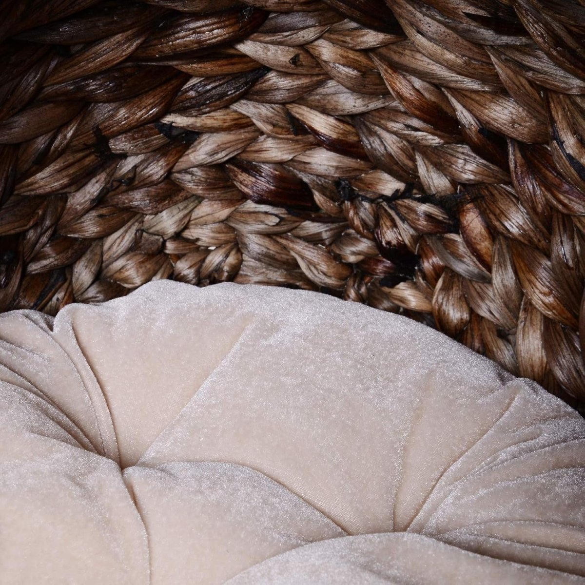 Elevated Wicker Cat Cave Bed Natural Basket House w Soft Cushion - Kwikley