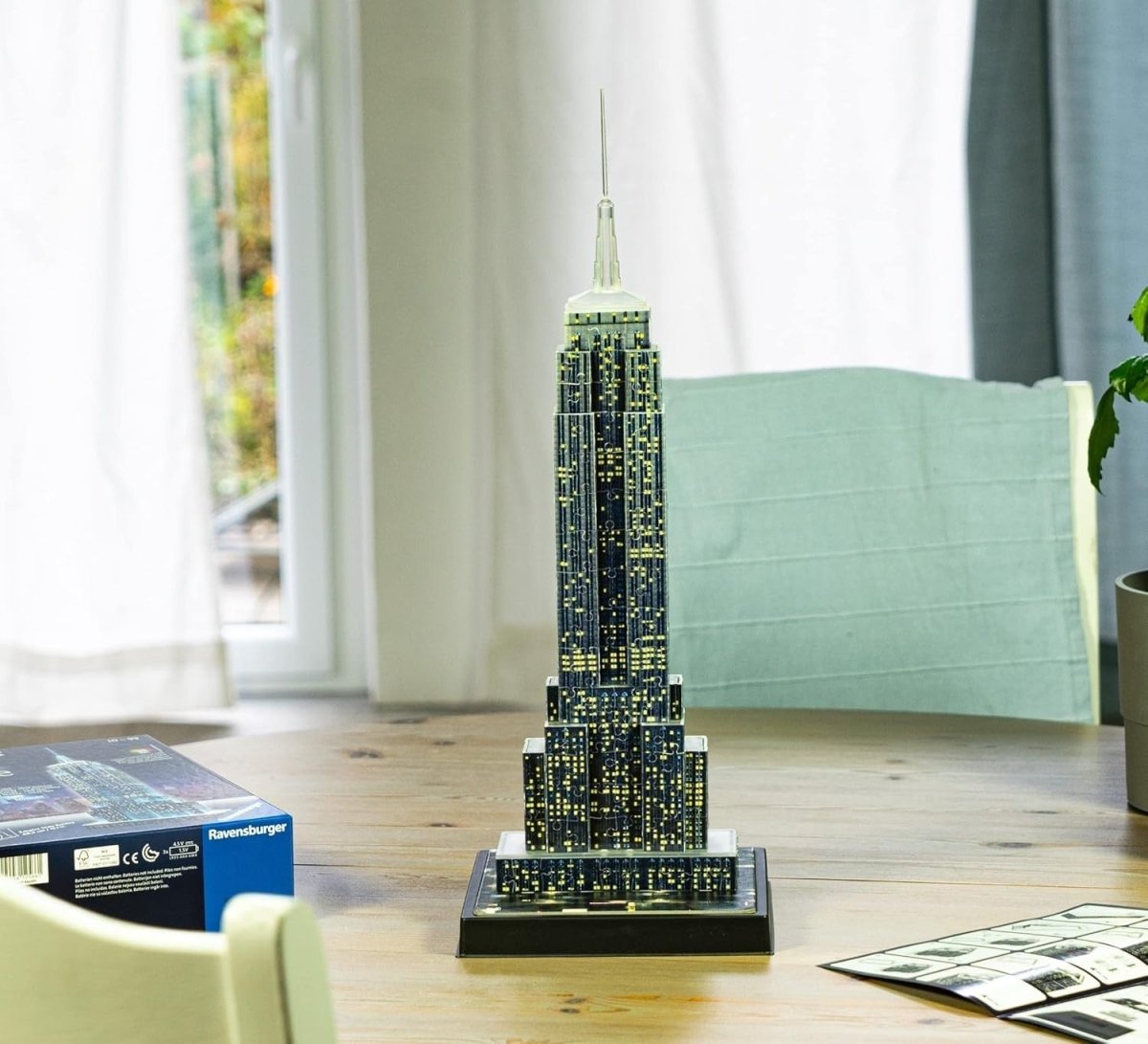 Empire State Building 3D Puzzle LED Light Up 216 Piece Model Gift - Kwikley