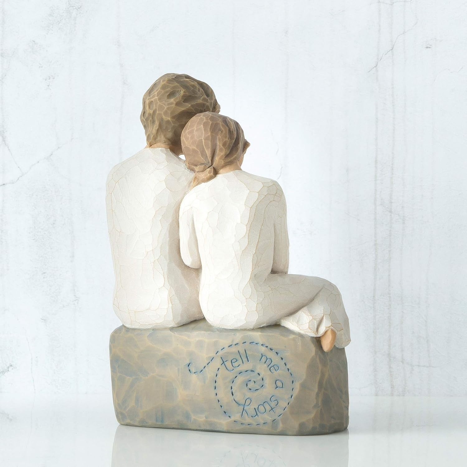 Grandmother & Child Figurine 14.5cm Resin Ornament | Family Love Sculpture Gift - Kwikley