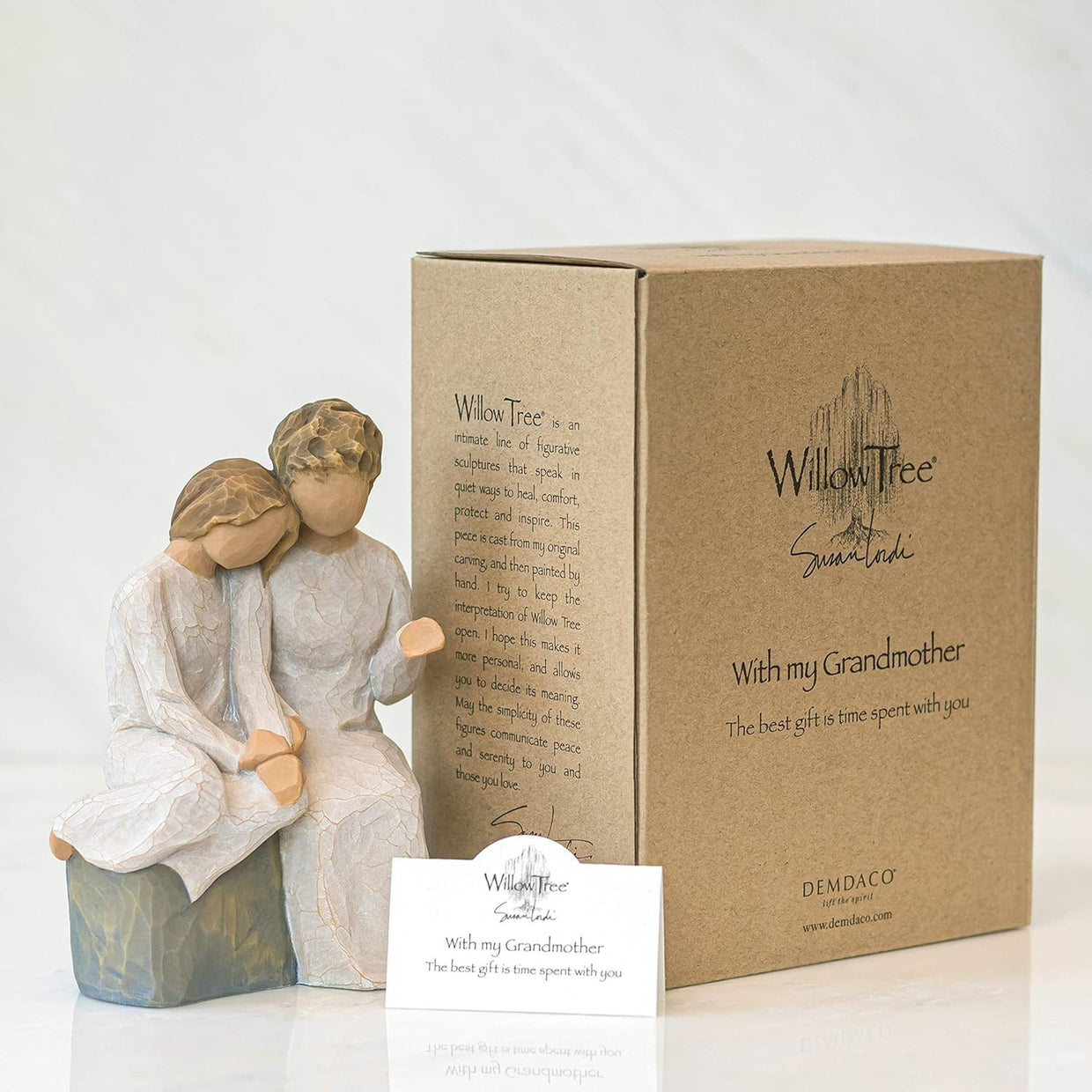 Grandmother & Child Figurine 14.5cm Resin Ornament | Family Love Sculpture Gift - Kwikley
