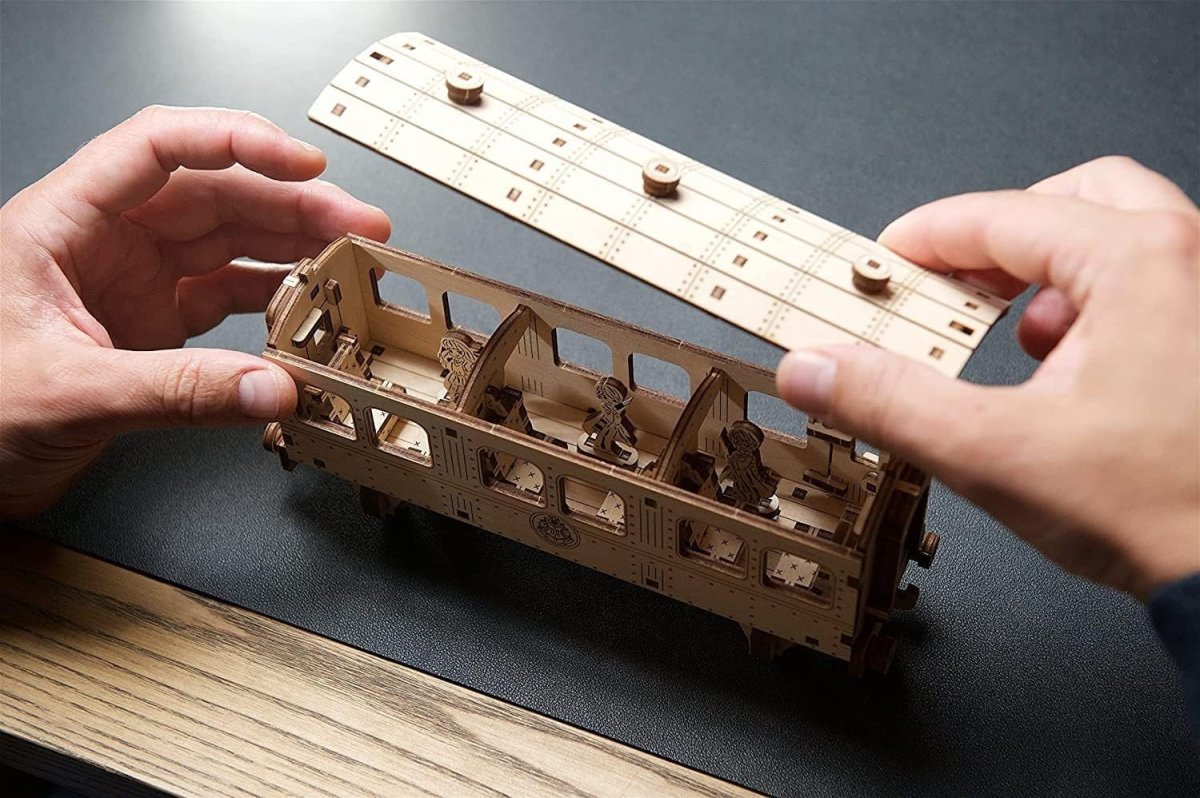 Harry Potter Hogwarts Express 3D Wooden Train Puzzle Mechanical Model - Kwikley