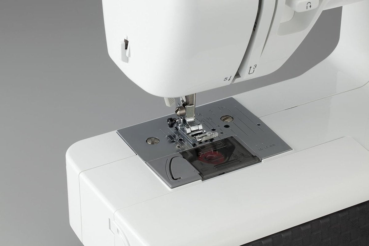 Heavy Duty Electronic Sewing Machine 27 Stitch Metal Chassis Leather PVC - Kwikley