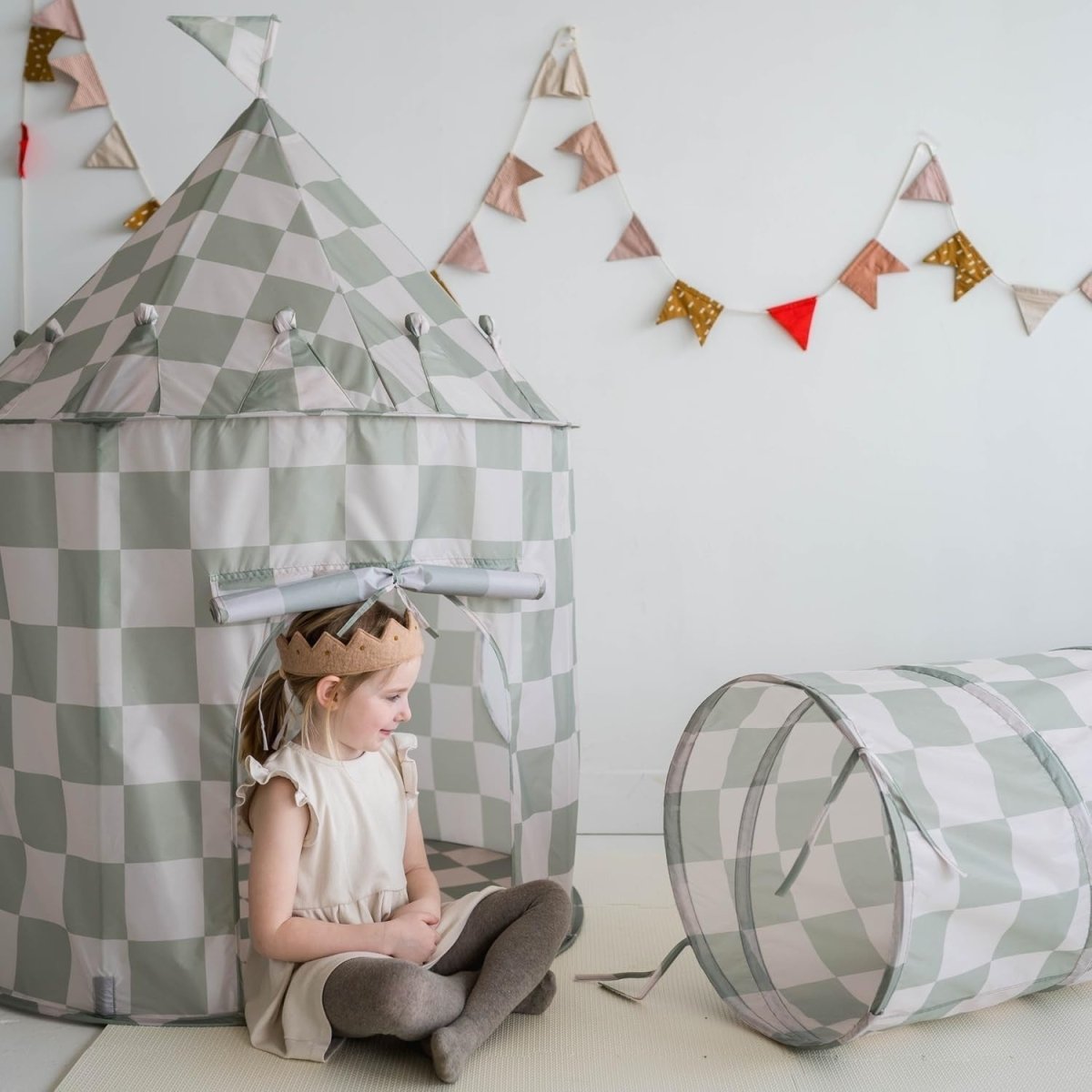 Kids Indoor Play Tent Castle Fort Recycled Fabric Pop Up Playhouse - Kwikley