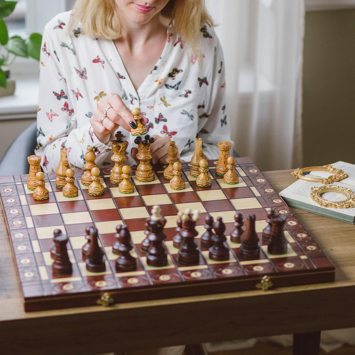 Large 54cm Wooden Chess Set – Handcrafted Burnt Board & Ornamental Pieces - Kwikley