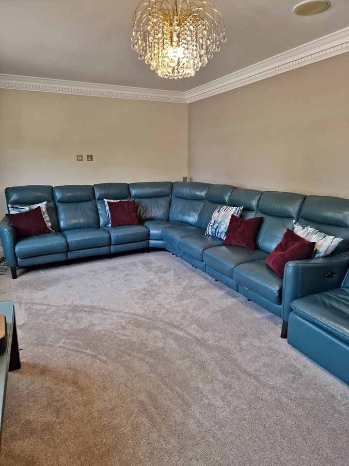 Large 8 Seater Blueish Green Leather Corner Sofa (PTP) - Kwikley