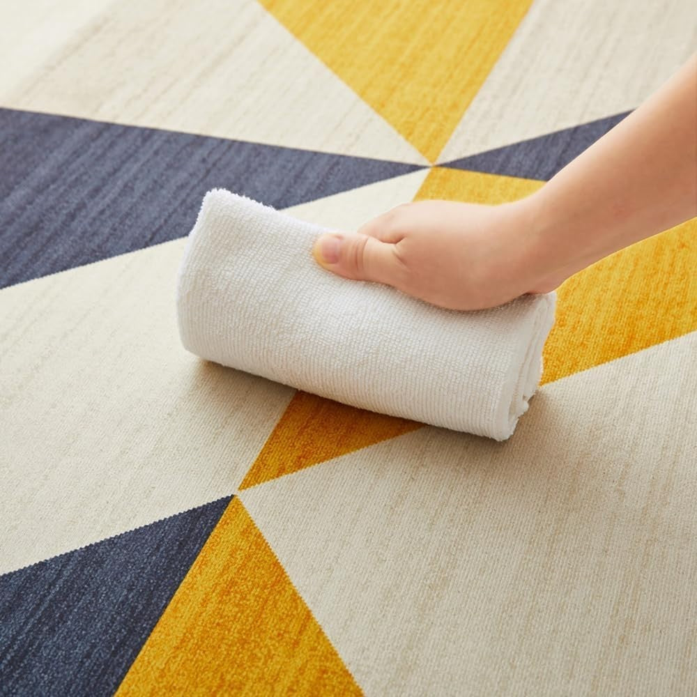 Large Geometric Triangle Rug 160x230cm Soft Modern Non - Shedding Area Carpet - Kwikley