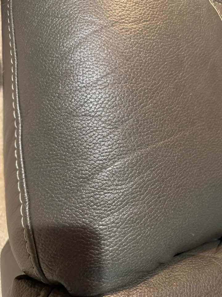 Large Grey Luxe Plush Leather Reclining Corner Sofa (PTP) - Kwikley