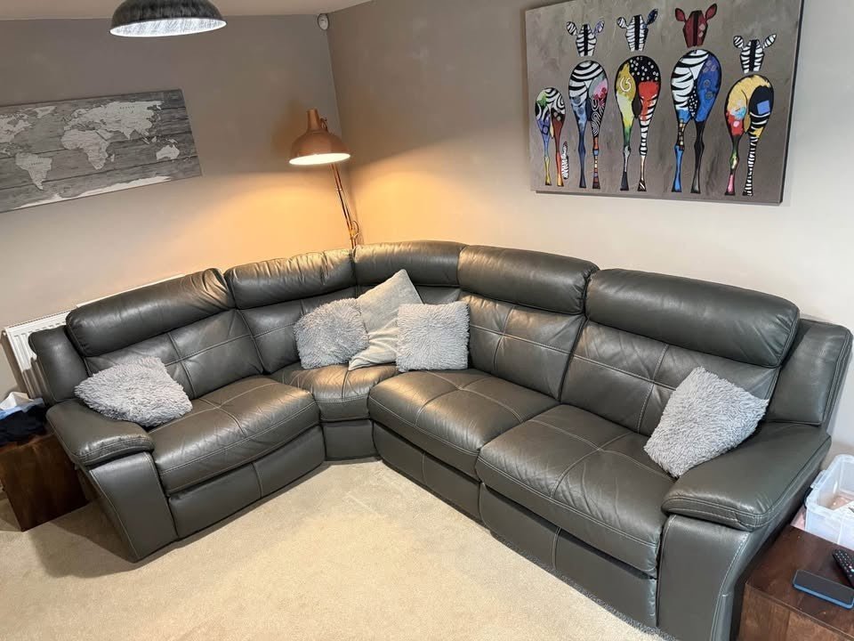 Large Grey Luxe Plush Leather Reclining Corner Sofa (PTP) - Kwikley