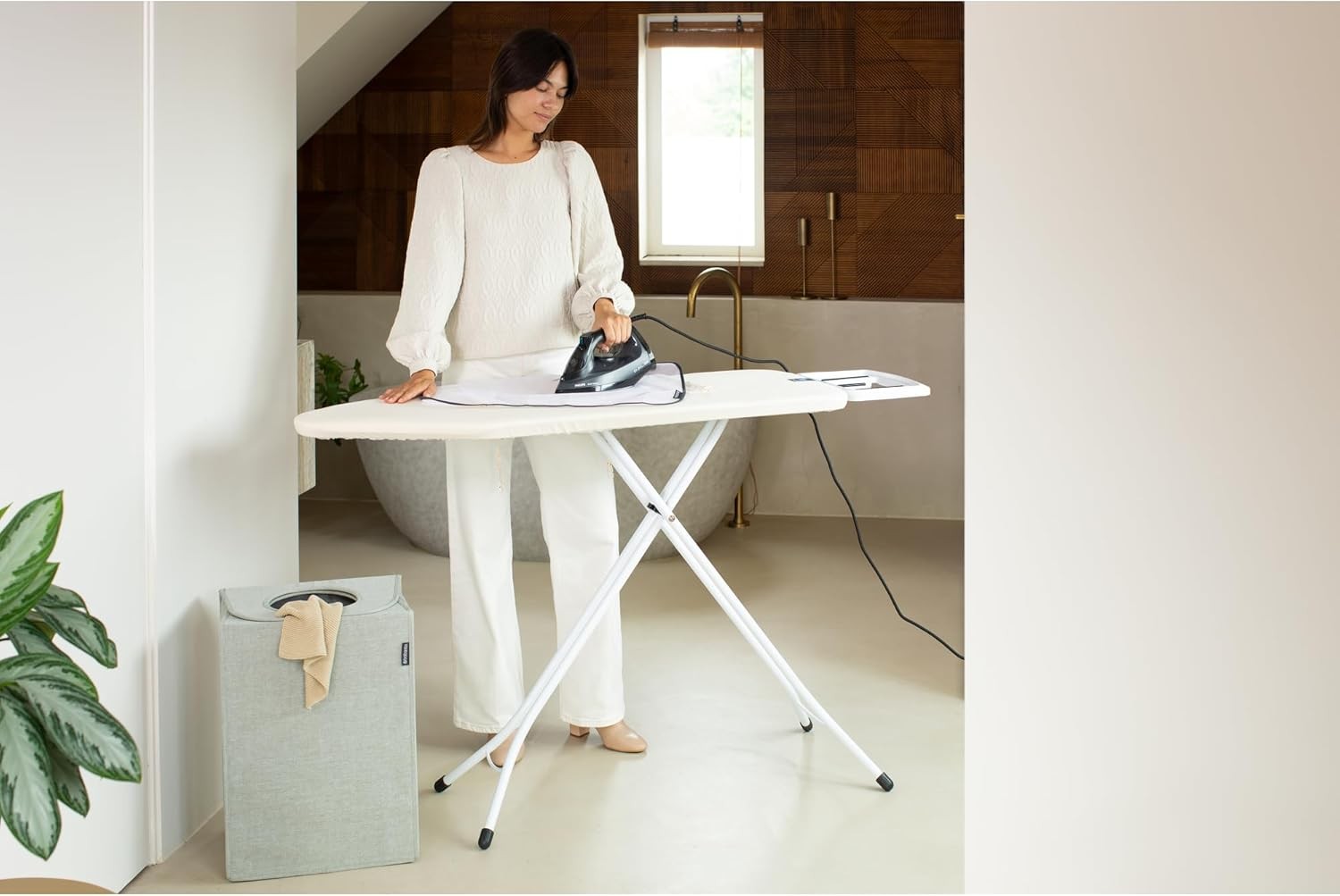 Large Ironing Board 124x45cm Height Adjustable Stable Steel Frame - Kwikley