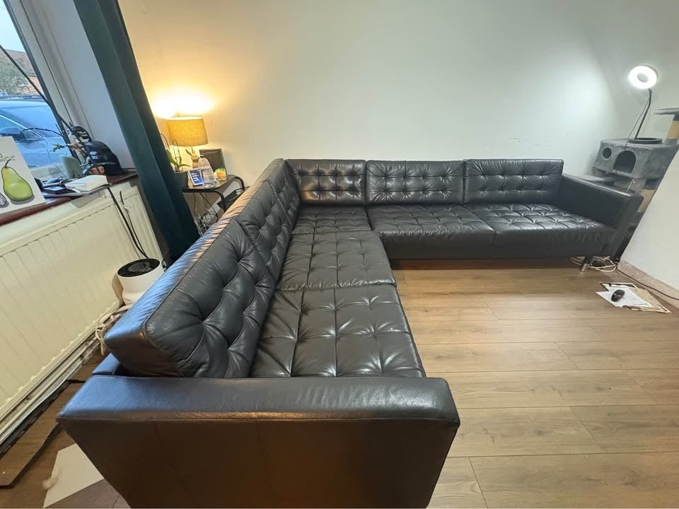 Large Luxe Sleek Black Leather Corner Sofa (PTP) - Kwikley