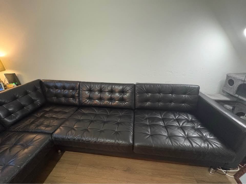 Large Luxe Sleek Black Leather Corner Sofa (PTP) - Kwikley