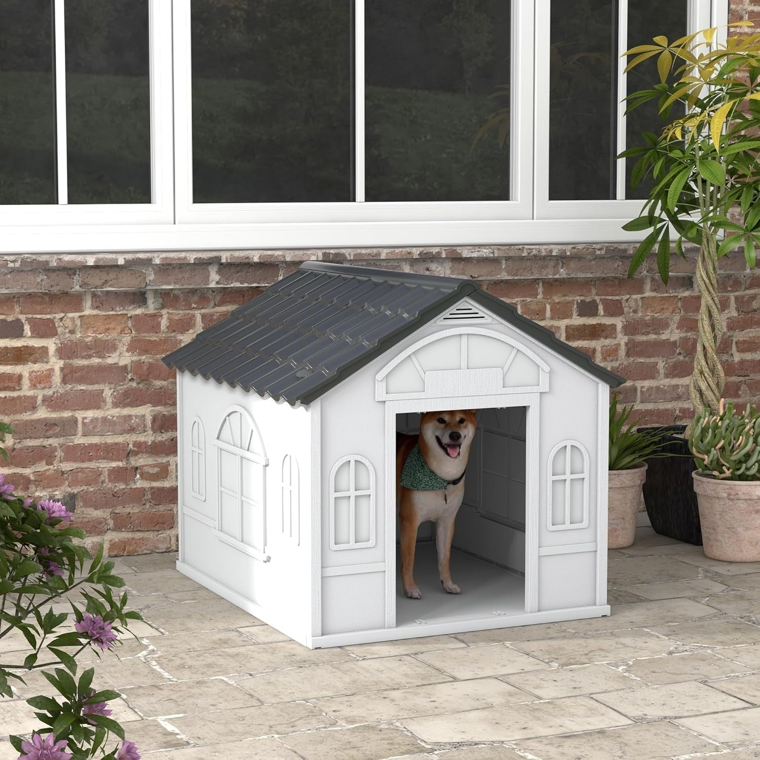Large Outdoor Plastic Dog House 98x84x82cm | Weatherproof Kennel for 30kg Pets - Kwikley