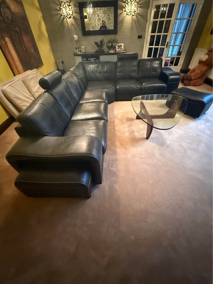 Large Sectional Black Leather Corner Sofa (PTP) - Kwikley