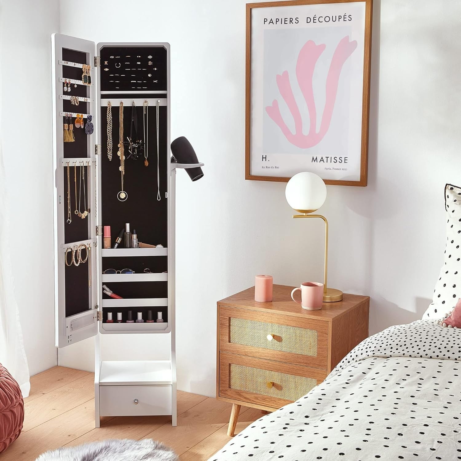 LED Mirror Jewellery Cabinet White Full Length Standing Armoire Storage - Kwikley