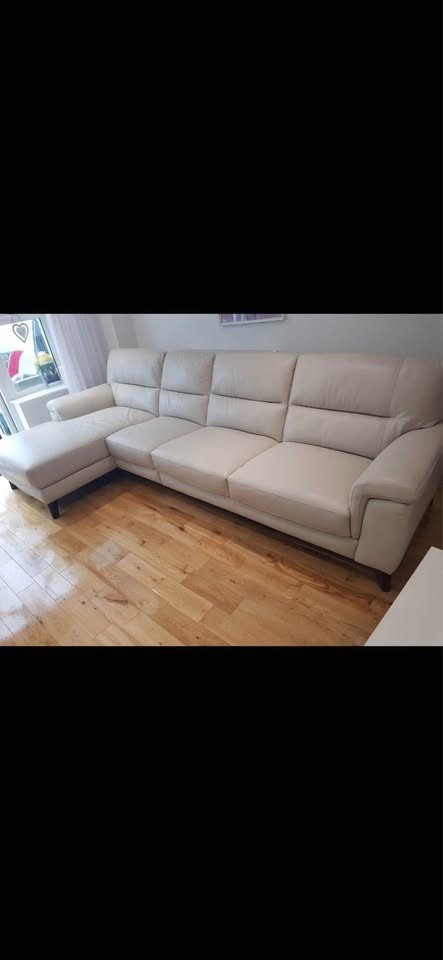 Light Ivory/Beige Leather Corner Sofa (PTP) - Kwikley